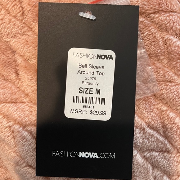 Fashion Nova Bell Sleeve Around Top - NWT - Picture 5 of 5